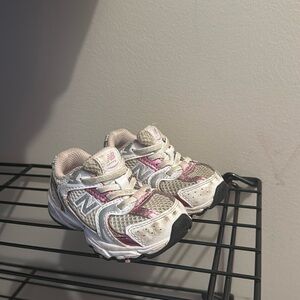 Pink new balance toddler